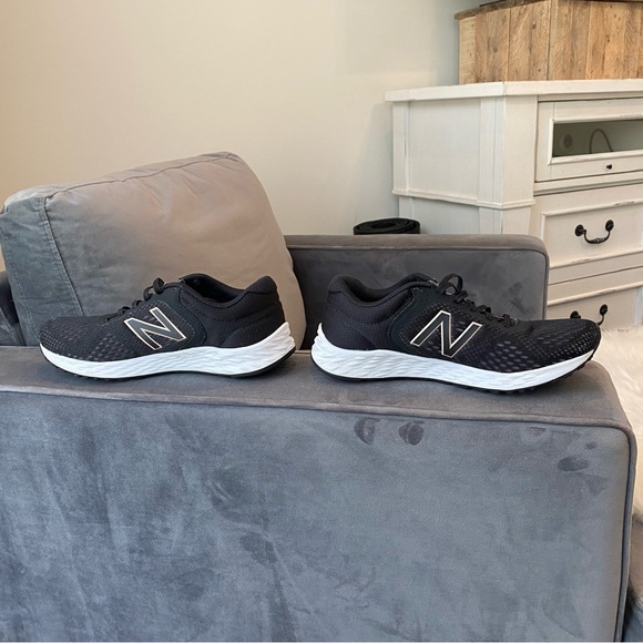 Women’s New Balance Fresh Foam Arishi v2 Running Shoe - size 8 - Picture 5 of 11